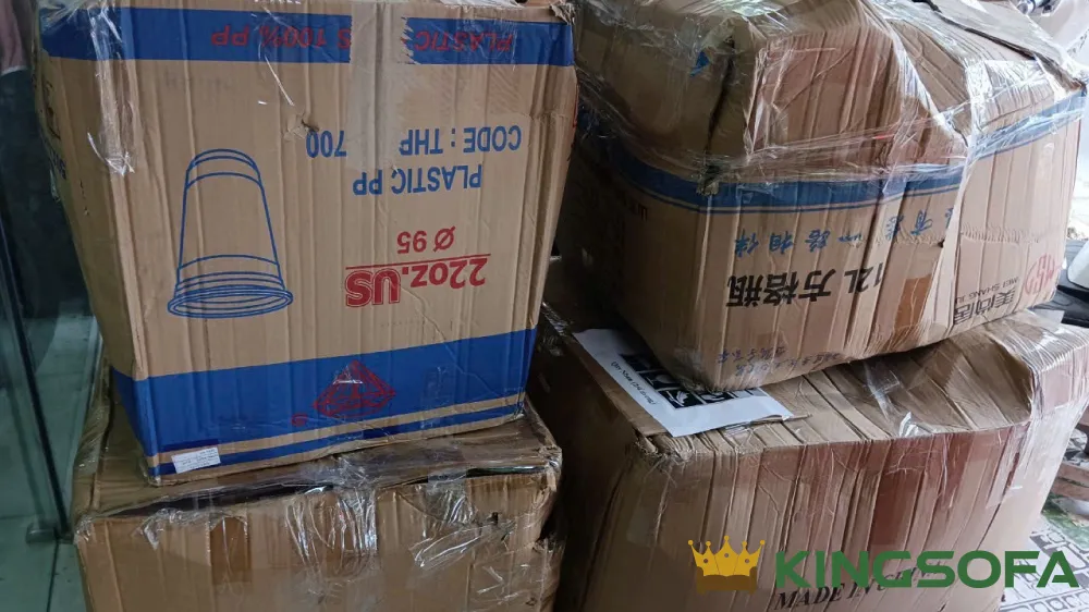 Dự Án Bàn Ghế Cho Chuỗi PRUDENTIAL Các Tỉnh Miền Trung (1) Du An Ban Ghe Cho Chuoi PRUDENTIAL Cac Tinh Mien Trung 1