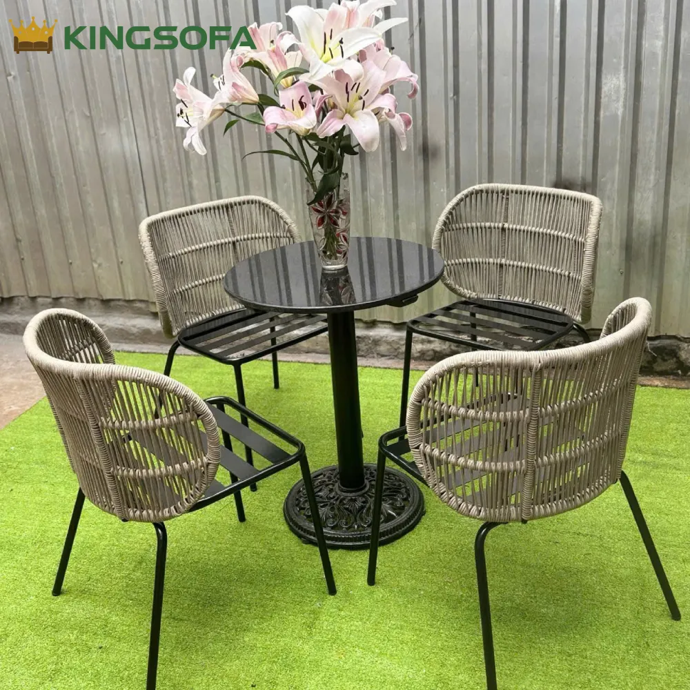 Cách Chọn Ghế Cafe Đan Dây Phù Hợp Với Phong Cách Quán (13) Cach Chon Ghe Cafe Dan Day Phu Hop Voi Phong Cach Quan 13