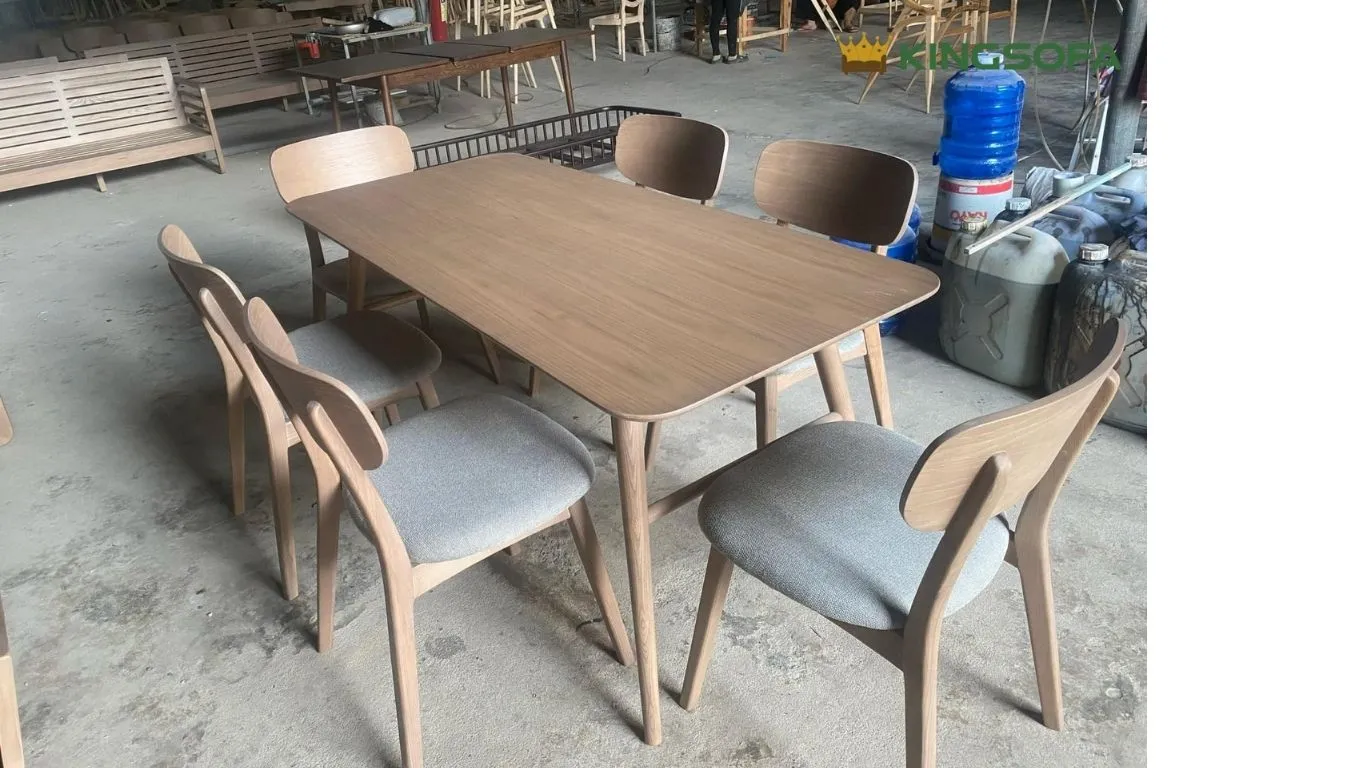 Top Bộ Bàn Ăn Gỗ Tự Nhiên Hiện Đại – Sang Trọng Và Tinh Tế (11) Top Bo Ban An Go Tu Nhien Hien Dai – Sang Trong Va Tinh Te 11