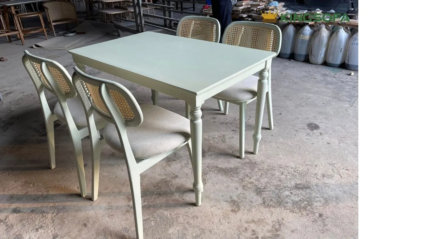 Top Bộ Bàn Ăn Gỗ Tự Nhiên Hiện Đại – Sang Trọng Và Tinh Tế (12) Top Bo Ban An Go Tu Nhien Hien Dai – Sang Trong Va Tinh Te 12