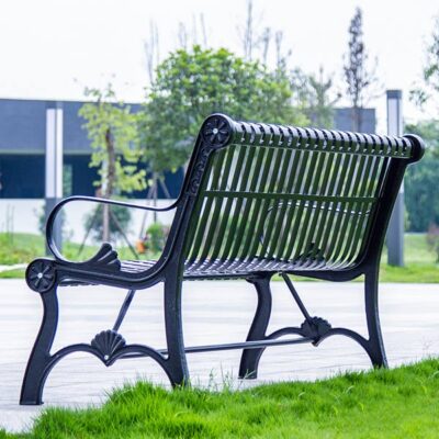 Ghế sắt công viên họa tiết